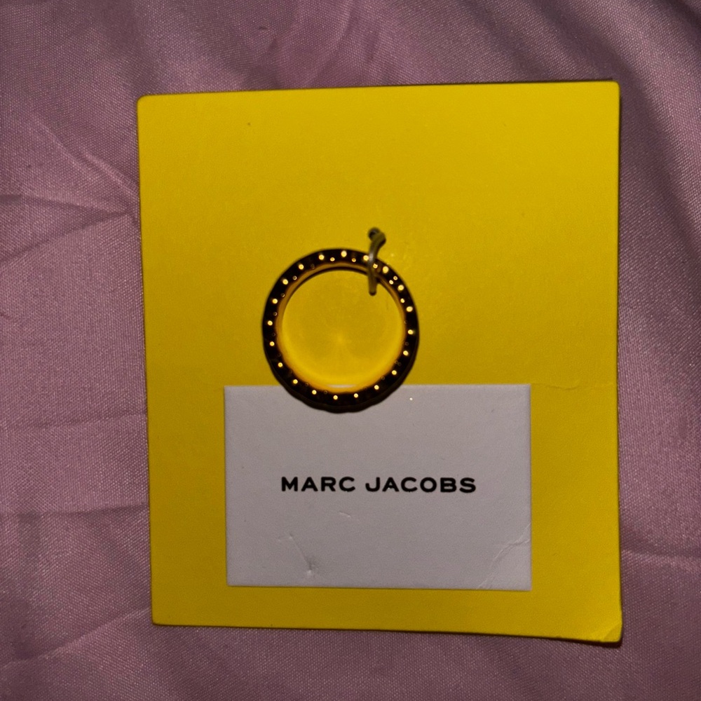 Marc Jacobs Cream and Gold Logo Ring Size 7
